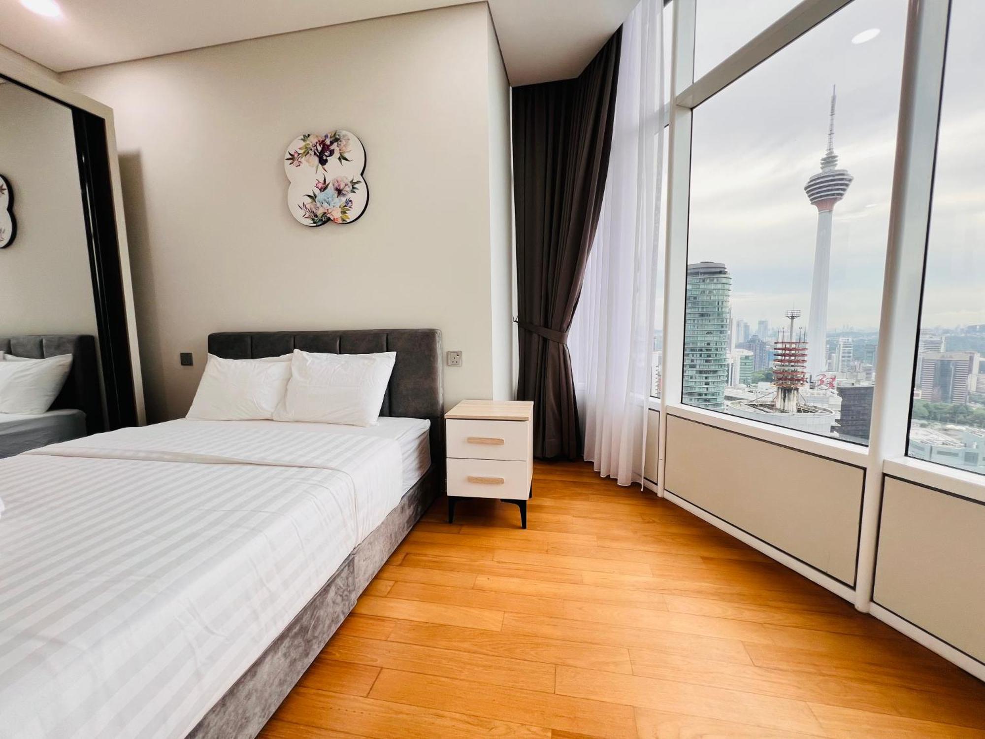 Sky Suites At Klcc By Mitstay كوالالمبور المظهر الخارجي الصورة