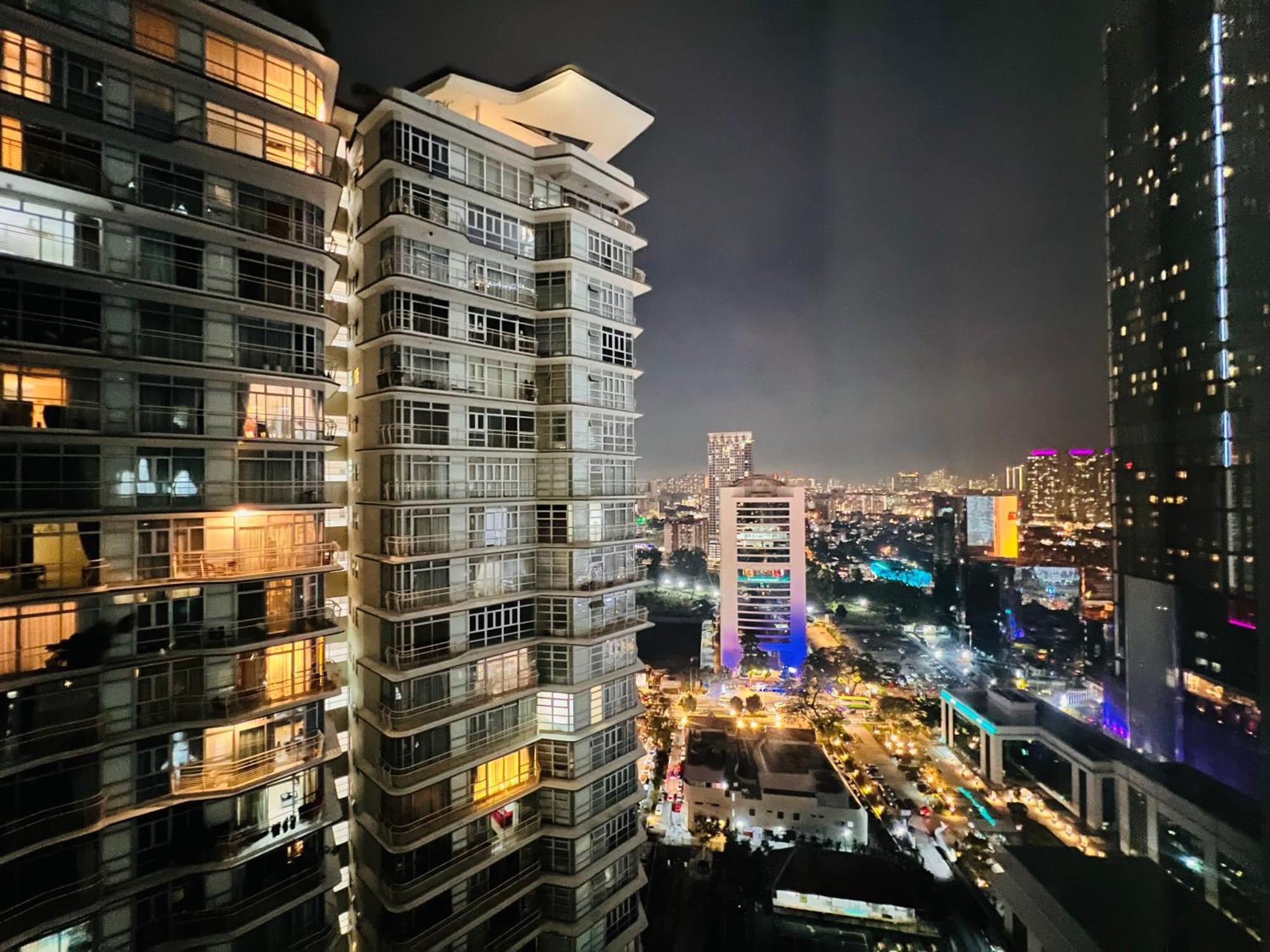 Sky Suites At Klcc By Mitstay كوالالمبور المظهر الخارجي الصورة